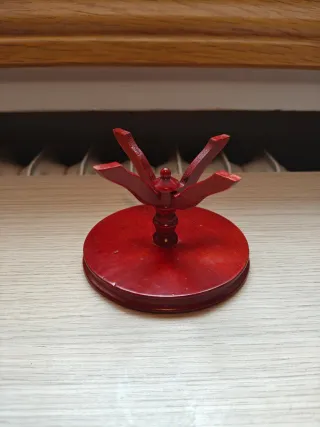 Mesa y sillas comedor casa de muñecas