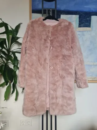 Abrigo pelo sintético rosa palo