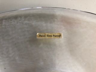 Portauova in vetro trasparente per Pasqua