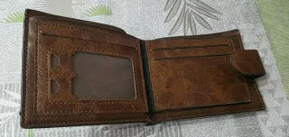 Cartera hombre piel marrón, con cremallera interna