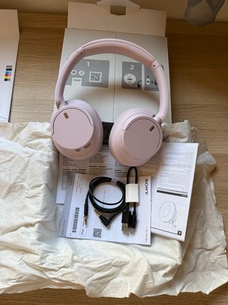 Fones Sony WH-CH720N Rosa