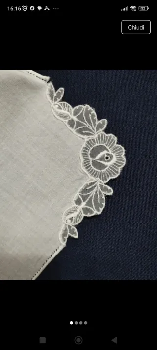 Fazzoletti vintage con ricamo floreale