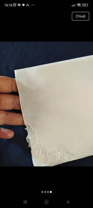 Fazzoletti vintage con ricamo floreale