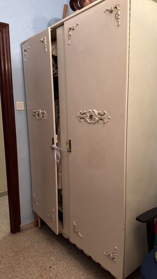 Armario y cabecero vintage