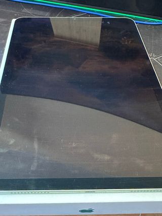 iPad Air 4 256GB Verde y apple pencil. NEGOCIABLE.