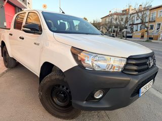 Toyota Hilux 2021