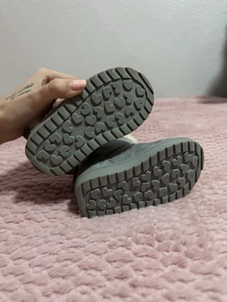 Botas niña con lazo T.23