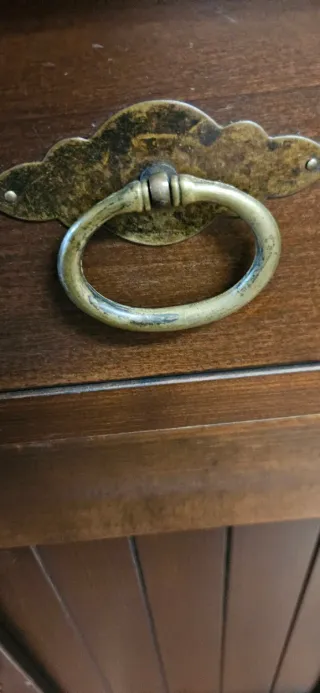 Mueble rústico de madera para comedor