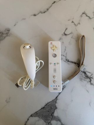 Mando Wii + Nunchuk Nintendo