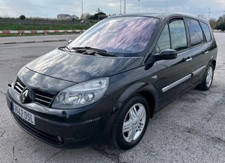 Renault Grand Scenic Pegatina C🟢