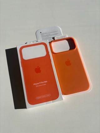 Funda iPhone 17 Pro Max Naranja Magsafe