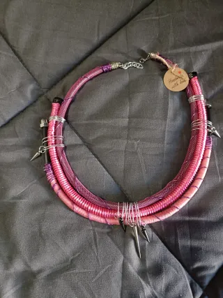 Collana tubi rosa e viola fatta a mano