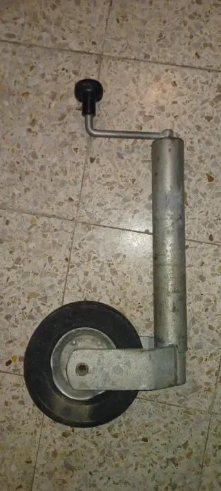 Rueda jockey reforzada para remolque