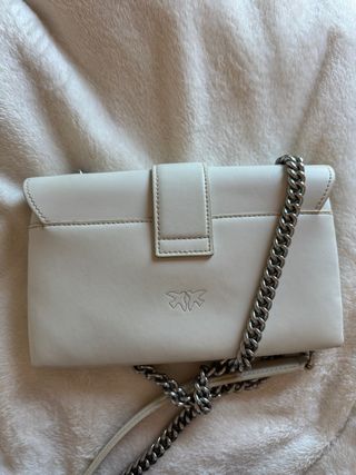 Bolso Pinko blanco cadena plateada