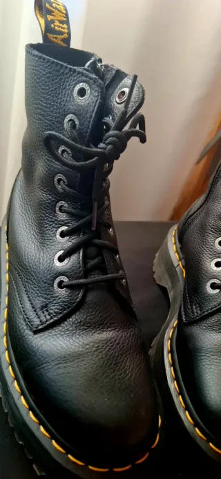 Botas Dr. Martens Jadon Mujer