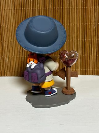 Caja y figura 52TOYS Quest For The Heart