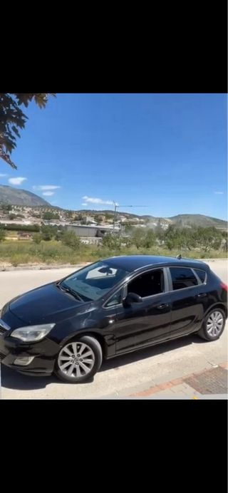 Opel Astra 2010