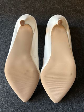 Tacones Just Fab Blancos Talla 38