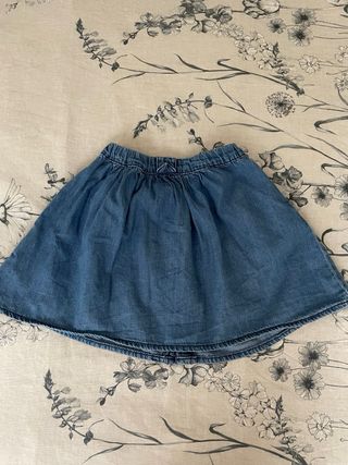 Falda vaquera Zara niña T.7