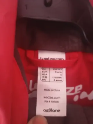 Mono de esquí rojo talla 5 años