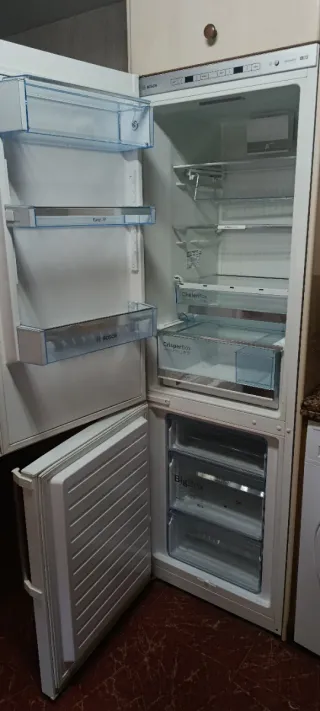 Combi BOSCH KGE36BW40