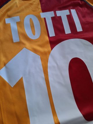Maglia calcio vintage - Roma - 10 Totti - 2001-02