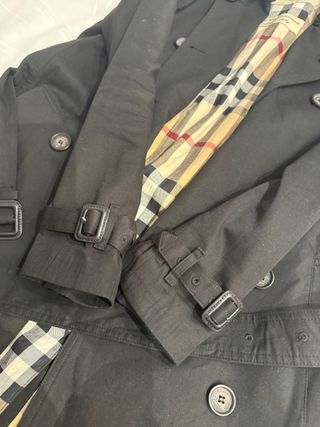 Gabardina Burberry Clásica Negra