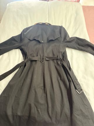 Gabardina Burberry Clásica Negra