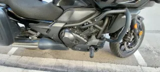 Honda CTX 700 Negra