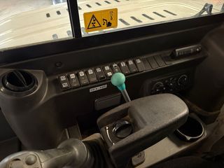 Retroexcavadora Takeuchi TB290-2