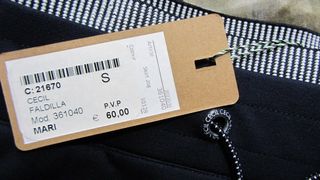 Lote X 40€, Falda y varios vestidos de marca.