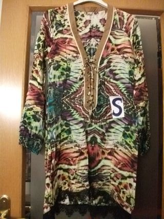 Lote X 40€, Falda y varios vestidos de marca.