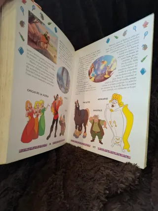 Peliculas y personajes disney