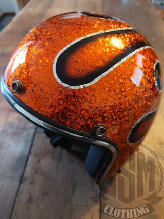 Casco metal flake orange