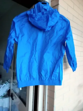 Casaco Puma azul com capuz