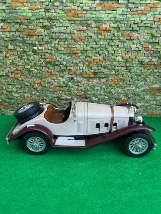 Mercedes-Benz SSK – Escala 1:18 – Bburago