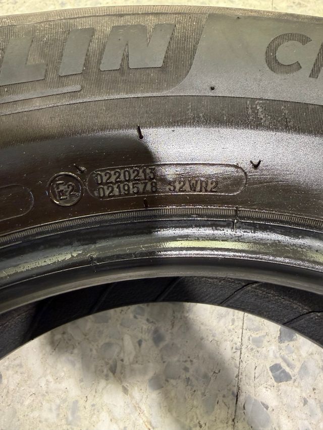 3 Neumáticos 4 Estaciones 215/65 R16 102V