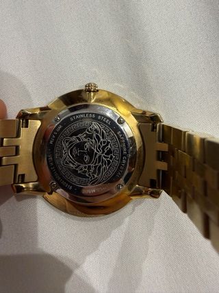 Reloj Versace Dorado
