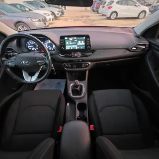 Hyundai i30 2022