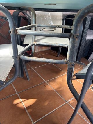 Mesa y 4 Sillas de Exterior