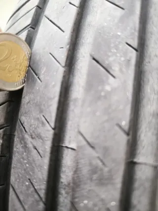 Neumáticos 215/65 R16