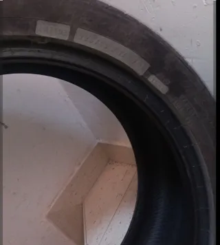 Neumático 225/45 R 17 94Y