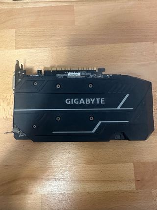 Tarjeta Gráfica Gigabyte GTX 1650 SUPER Windforce