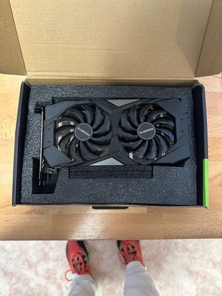 Tarjeta Gráfica Gigabyte GTX 1650 SUPER Windforce