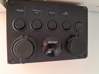 Caravana marca roller princess 460,tara 820 kilos