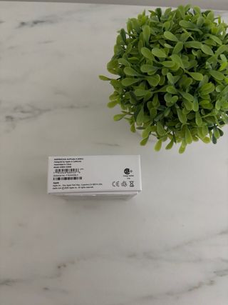 AirPods 4 con Cancelación de Ruido