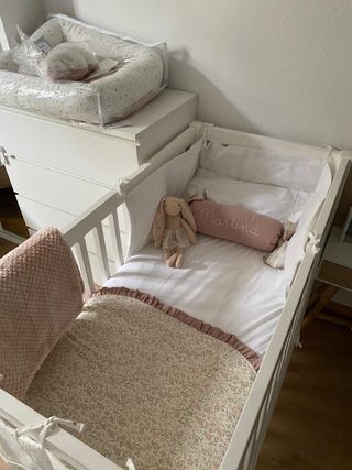 Cuna Pili Carrera Laterales fijos Incluye colchón