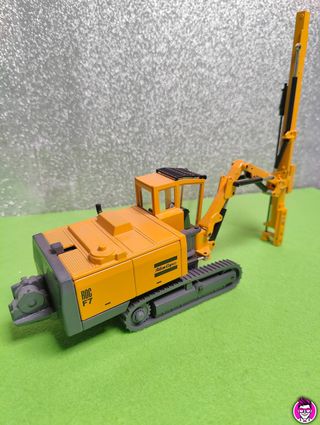 Modellino Atlas Copco ROC F7 1:35