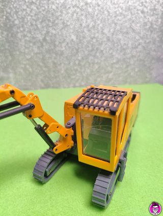 Modellino Atlas Copco ROC F7 1:35