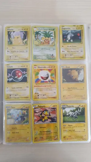 Álbum de cartas Pokémon